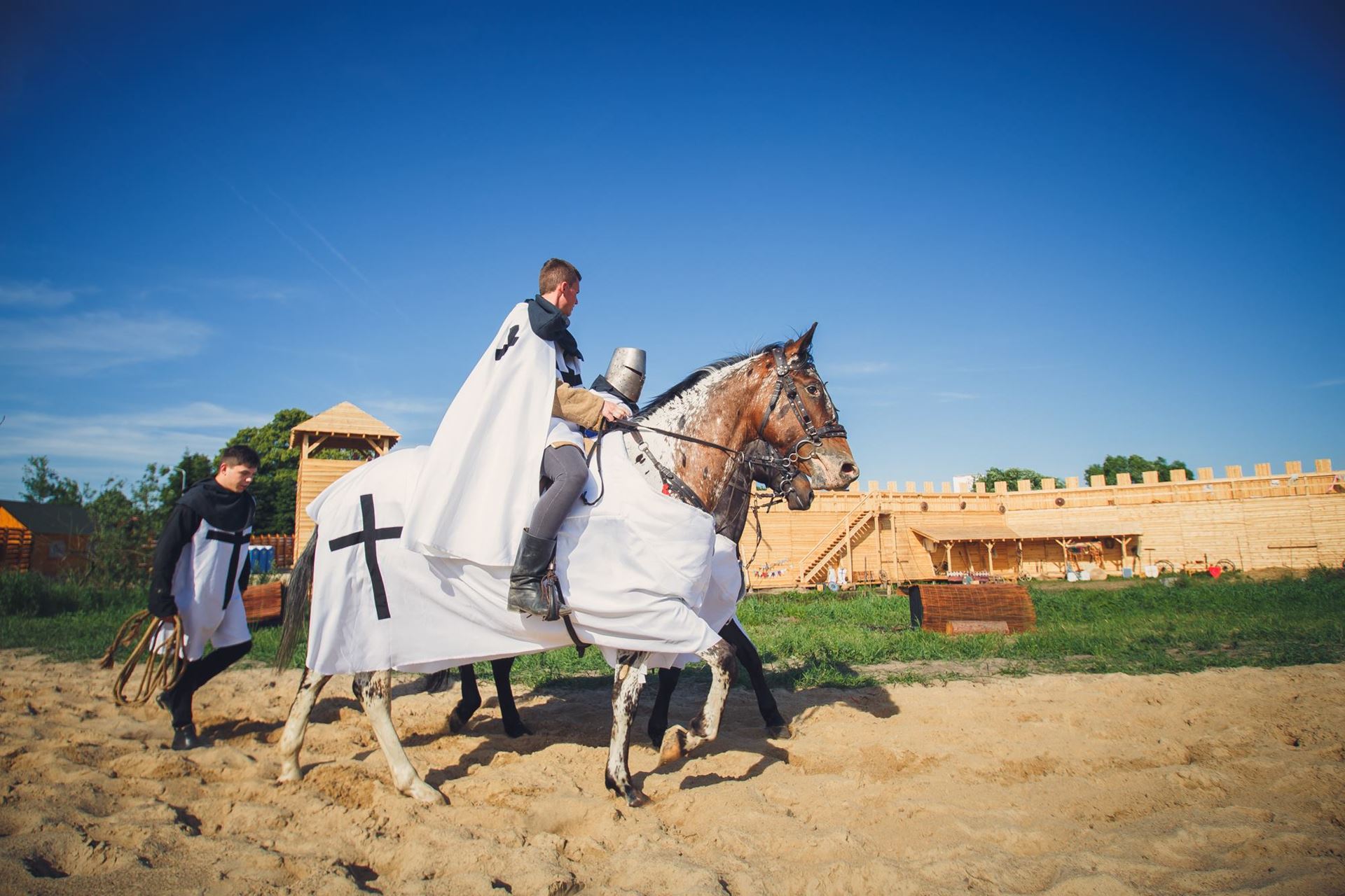 19983461_1924338234492258_166954776677194944_o-2