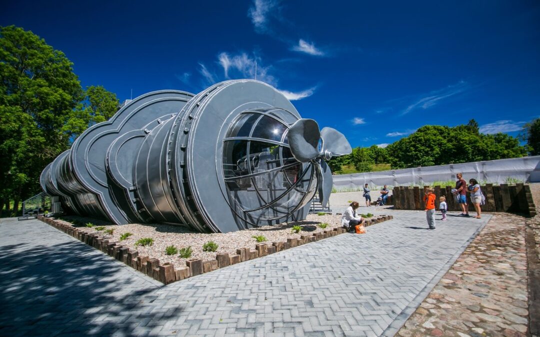 PARK EWOLUCJI I DINOZAURÓW – SŁAWUTÓWKO