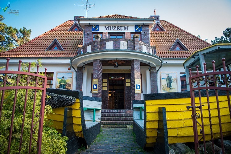 MUZEUM RYBOŁÓWSTWA MORSKIEGO – NIECHORZE
