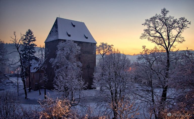 WIEŻA KSIĄŻĘCA – SIEDLĘCIN K. JELENIEJ GÓRY