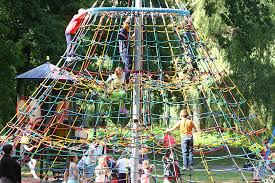 PLAC ZABAW – PARK CENTRALNY W ŚWIDNICY