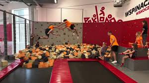 PARK TRAMPOLIN JUMP NOW – GNIEZNO